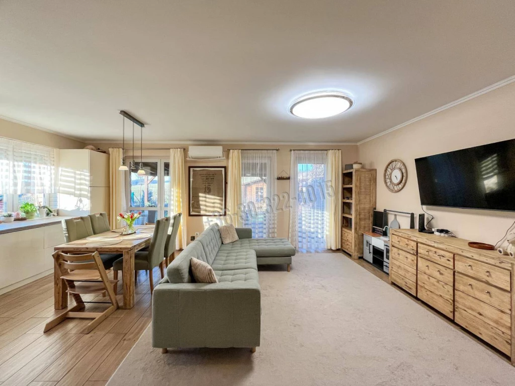 Eladó Ikerház, Szomód, 91nm, 107000000 Ft