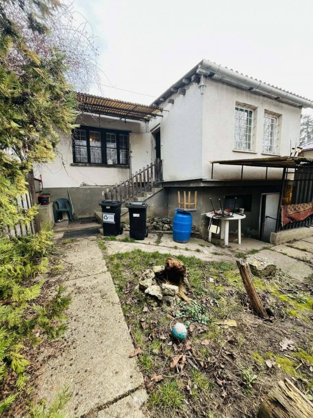 Eladó Családi ház, Tata, 42nm, 31990000 Ft