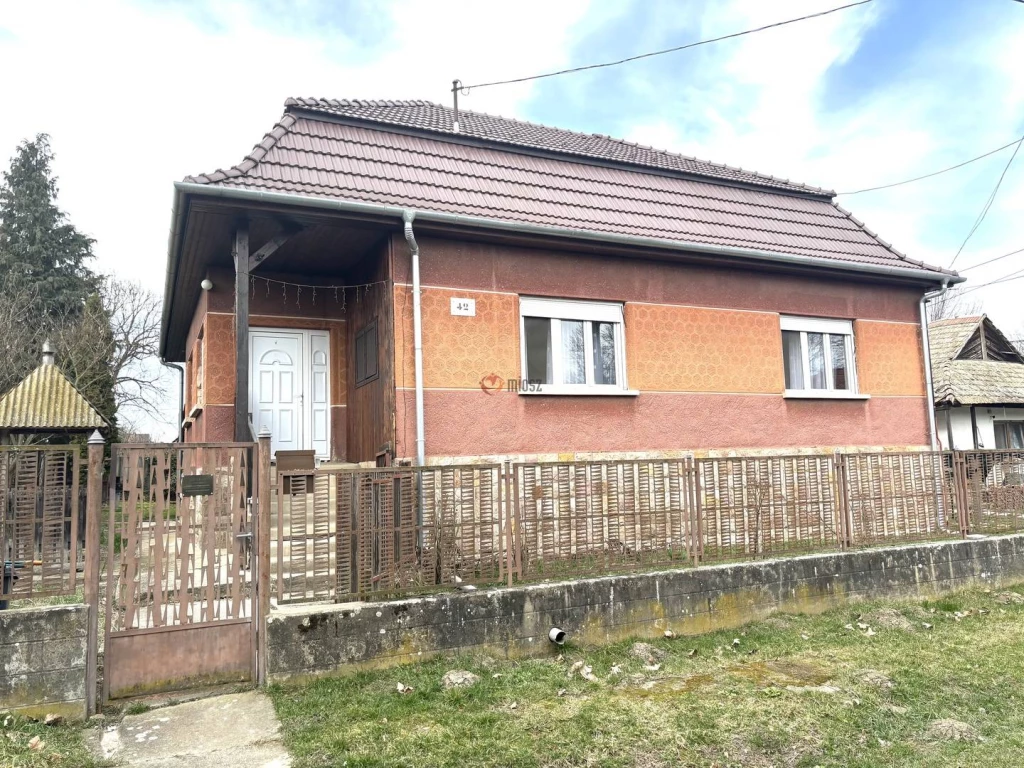 Eladó Családi ház, Mohora, Kossuth Lajos utca, 120nm, 29900000 Ft