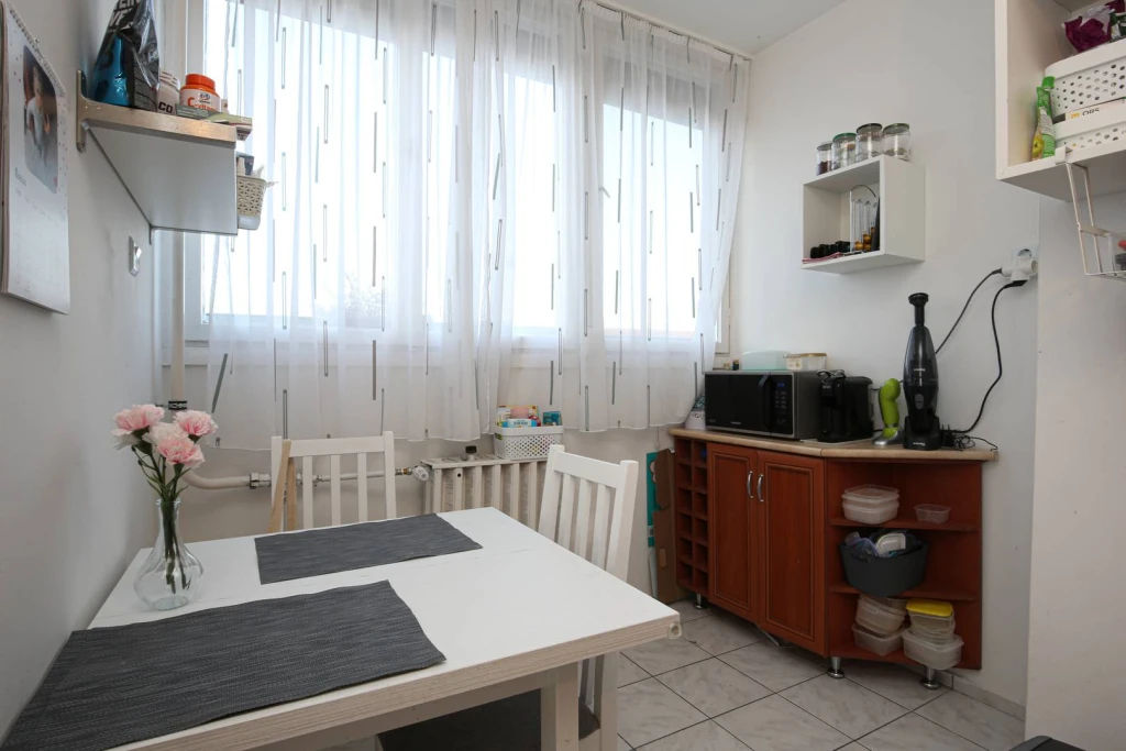 Eladó Panellakás, Vác, Alsóváros, Nagymező utca, 57nm, 59000000 Ft