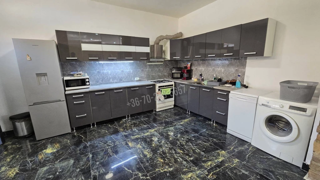 Eladó Családi ház, Újpetre, Kossuth Lajos utca, 130nm, 39000000 Ft