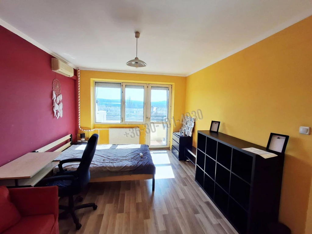 c3-1-name c2-20-name, Tatabánya