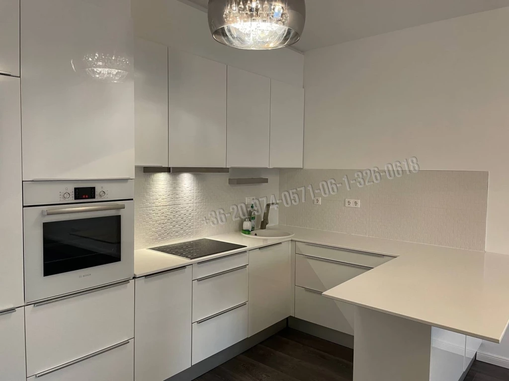 Kiadó Téglalakás, Budapest II. kerület, Szemlőhegy, 110nm, 1021800 Ft