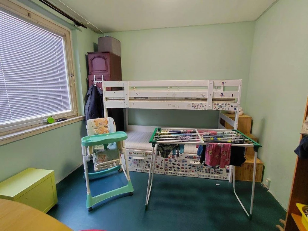 Eladó Panellakás, Tatabánya, 62nm, 39900000 Ft