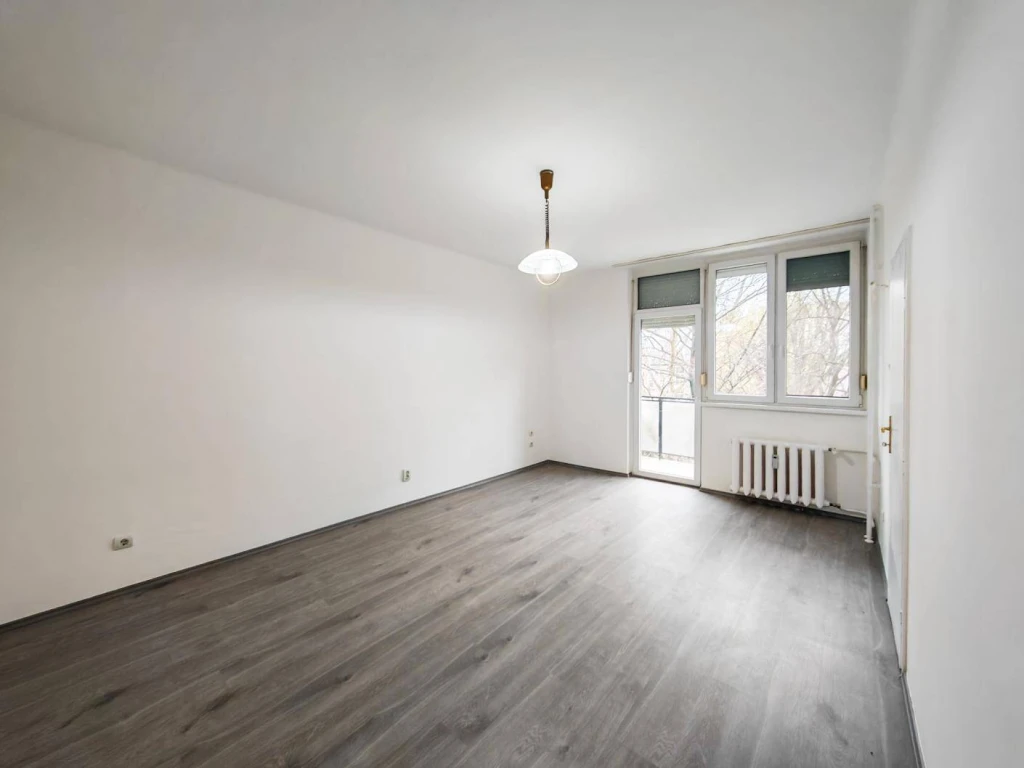 Eladó Téglalakás, Tatabánya, 42nm, 36900000 Ft