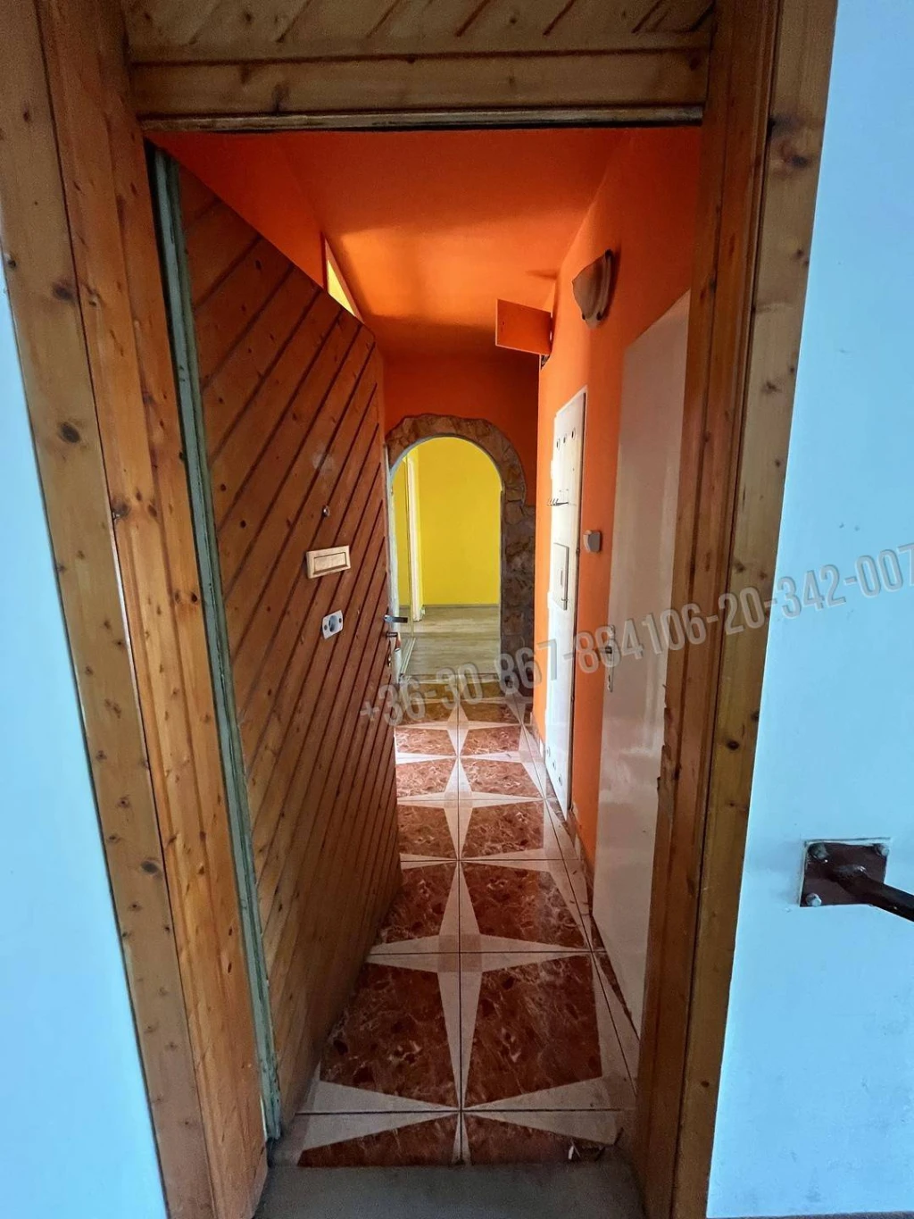 Eladó Panellakás, Dunaújváros, Ságvári városrész, 59nm, 34900000 Ft