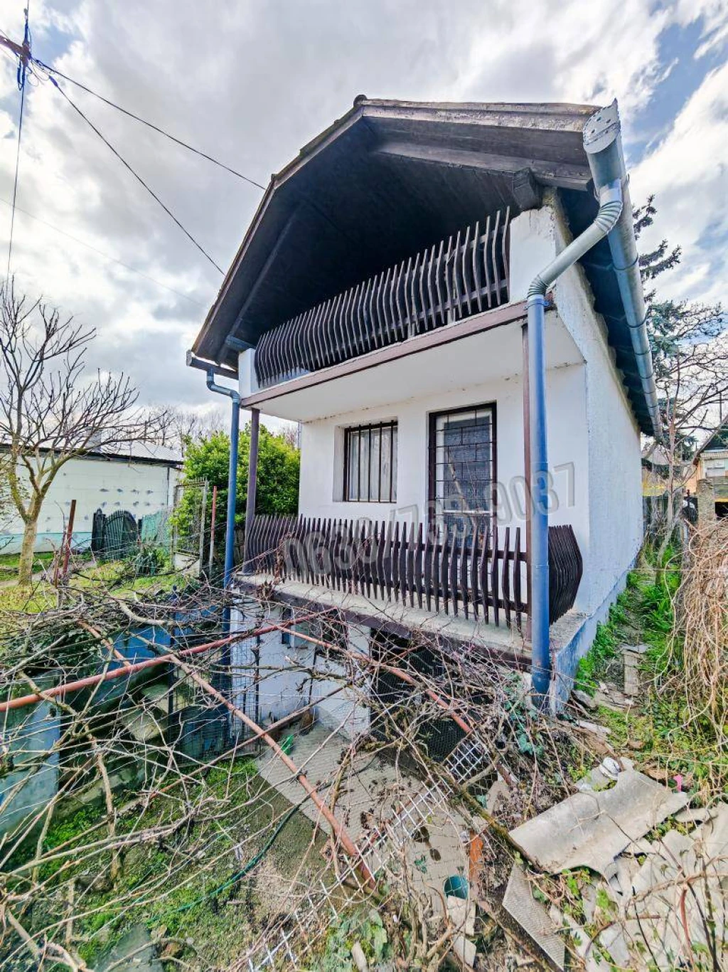 Eladó Üdülő, nyaraló, Tatabánya, 55nm, 8000000 Ft