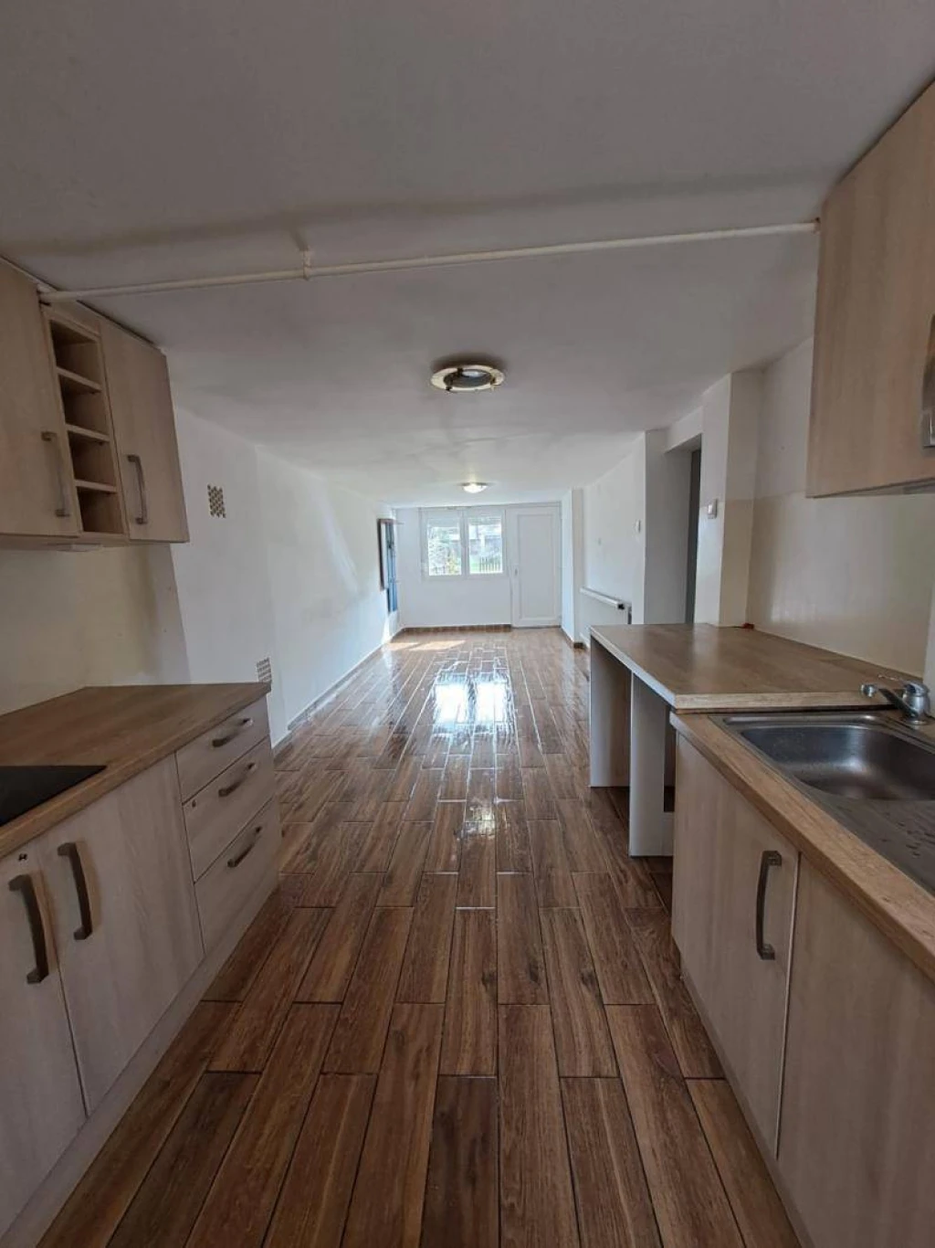 Eladó Sorház, Komárom, 120nm, 89000000 Ft