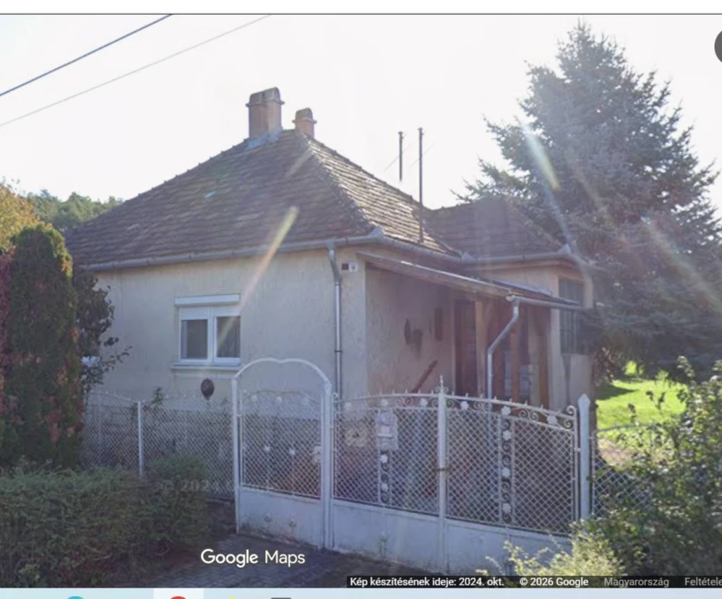 Eladó Családi ház, Úny, 80nm, 49900000 Ft