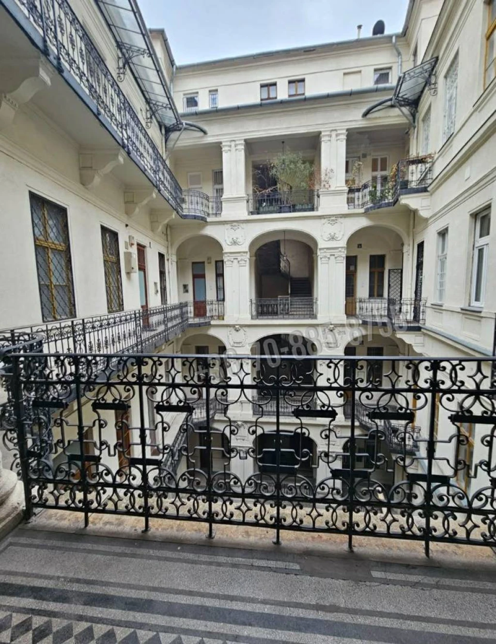 Eladó Téglalakás, Budapest VII. kerület, Erzsébetváros (Nagykörúton belül), 44nm, 79000000 Ft