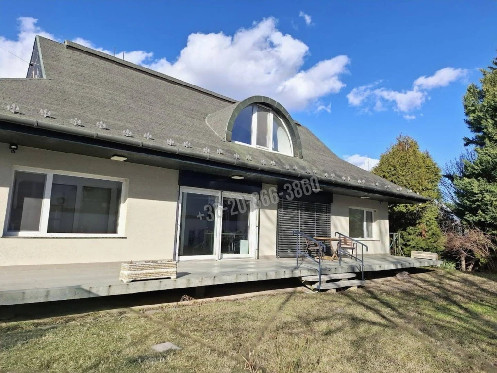 Eladó Üzlet, Budaörs, Óváros alsó, 185nm, 249000000 Ft