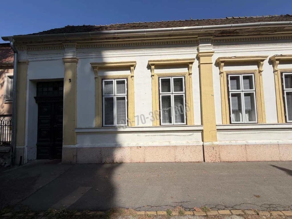 Kiadó Házrész, Tata, 50nm, 170000 Ft