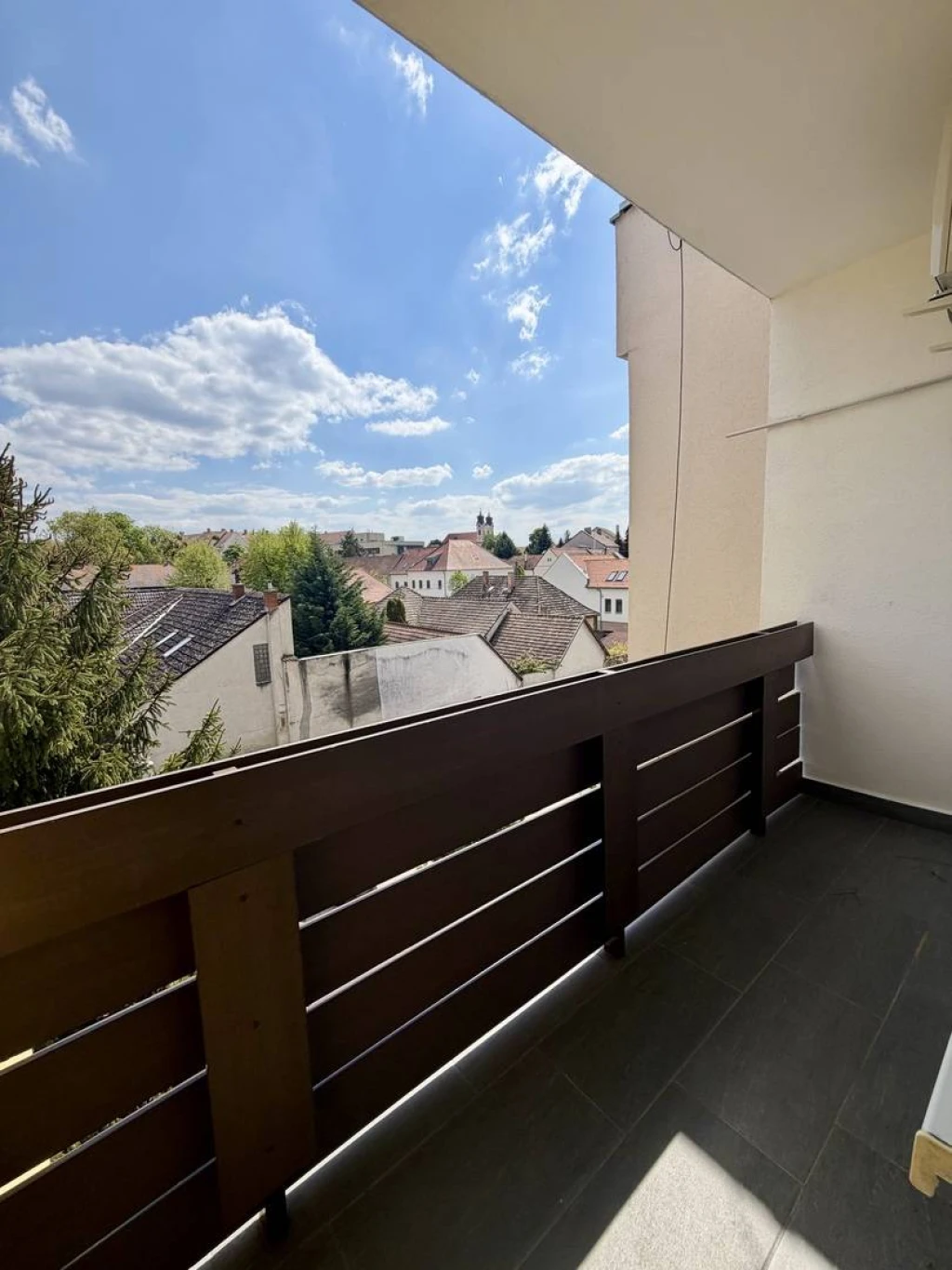 Eladó Téglalakás, Tata,  Nincs megadva, Kereszthelyi utca, 61nm, 66900000 Ft