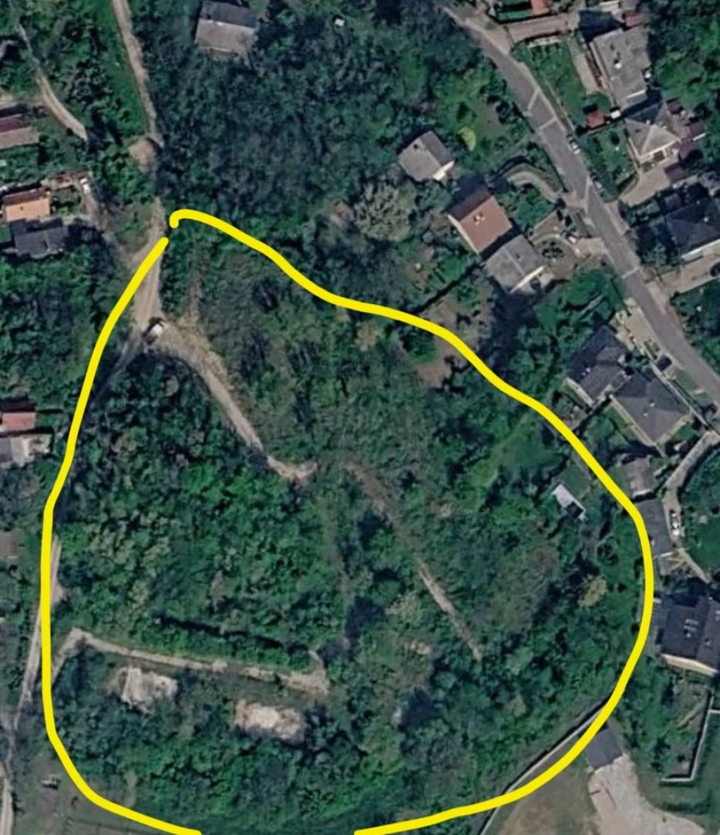 c3-1-name c2-50-name, Lábatlan, Nincs megadva, Öreghegyi utca