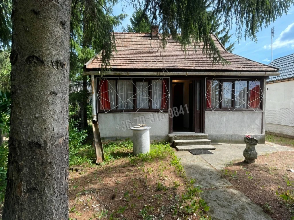 c3-1-name c2-63-name, Pilisvörösvár, Üdülőtelep