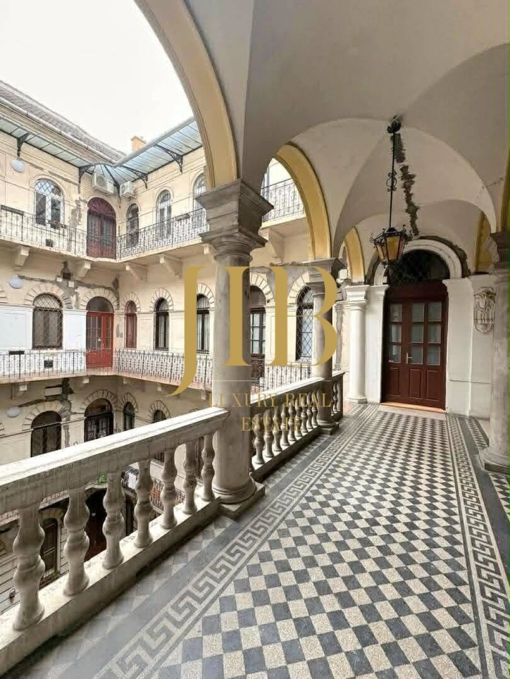 Kiadó Téglalakás, Budapest VI. kerület, Terézváros (Nagykörúton kívül), Bajnok utca, 110nm, 630000 Ft