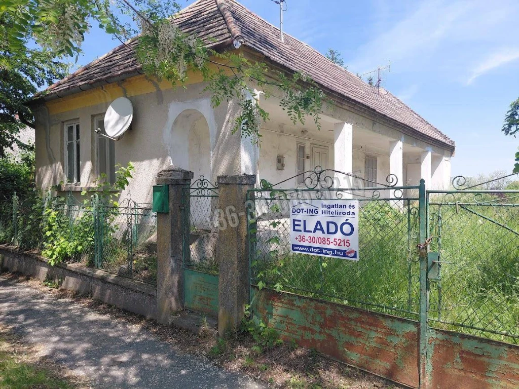 c3-1-name c2-1-name, Sikátor