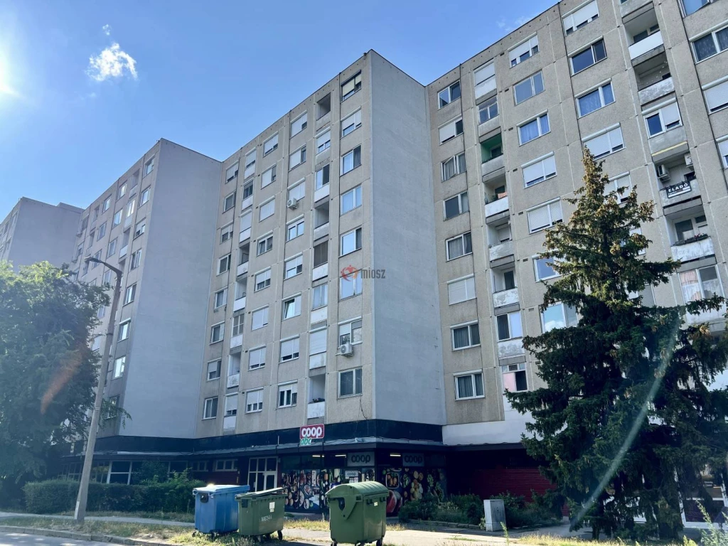 Eladó Panellakás, Veszprém, Jutasi úti lakótelep, 53nm, 49900000 Ft