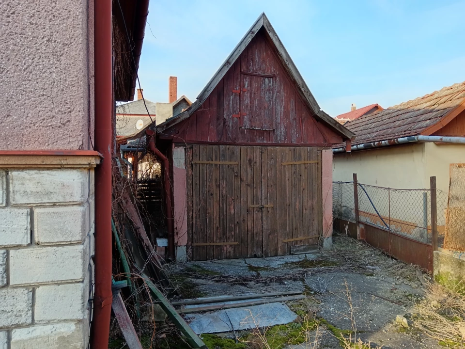 For sale house, Komádi