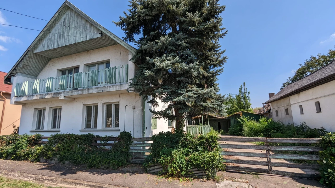 For sale house, Püspökladány