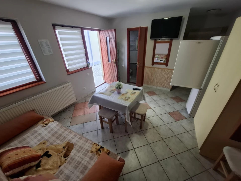 c3-2-name c2-19-name, Hajdúszoboszló