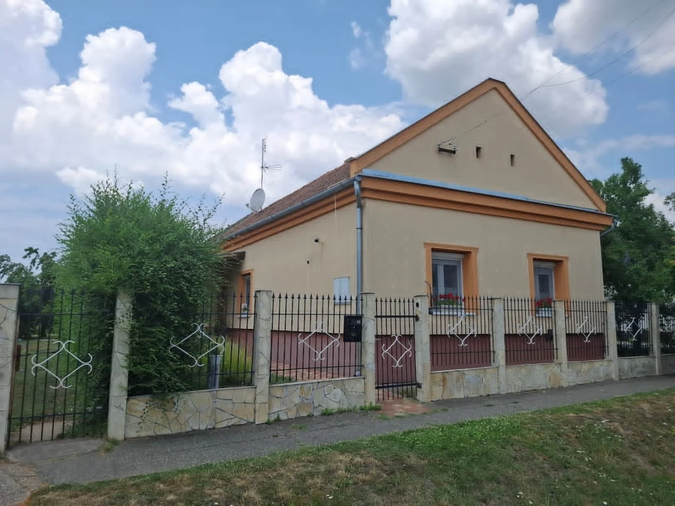 Eladó családi ház, Hajdúszoboszló