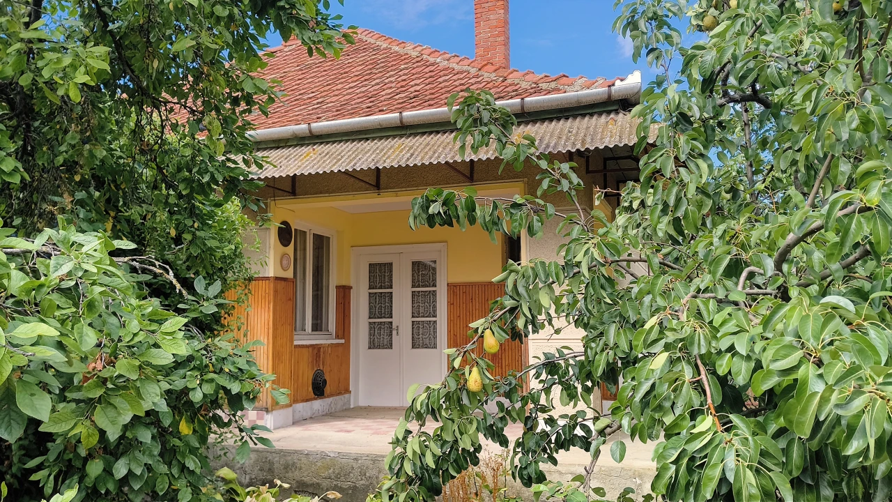 Eladó családi ház, Balmazújváros