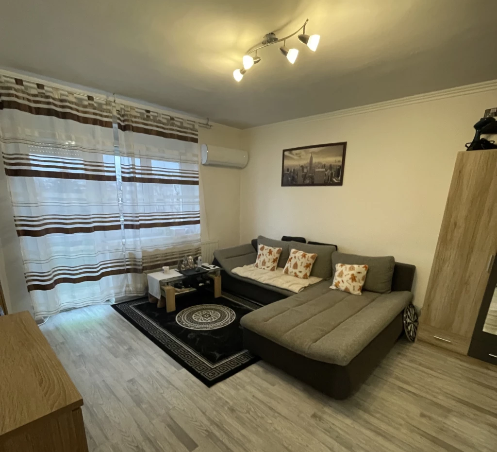 Győri kapui másfél szobás