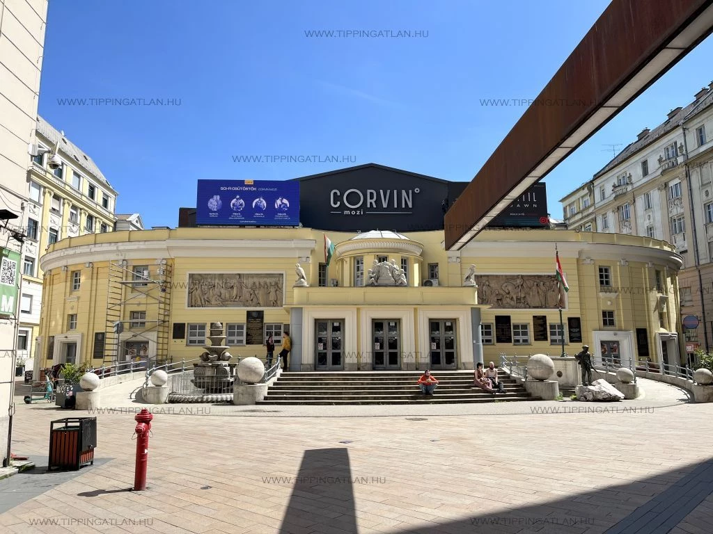 For sale brick flat, Budapest VIII. kerület, Corvin negyed, Corvin köz
