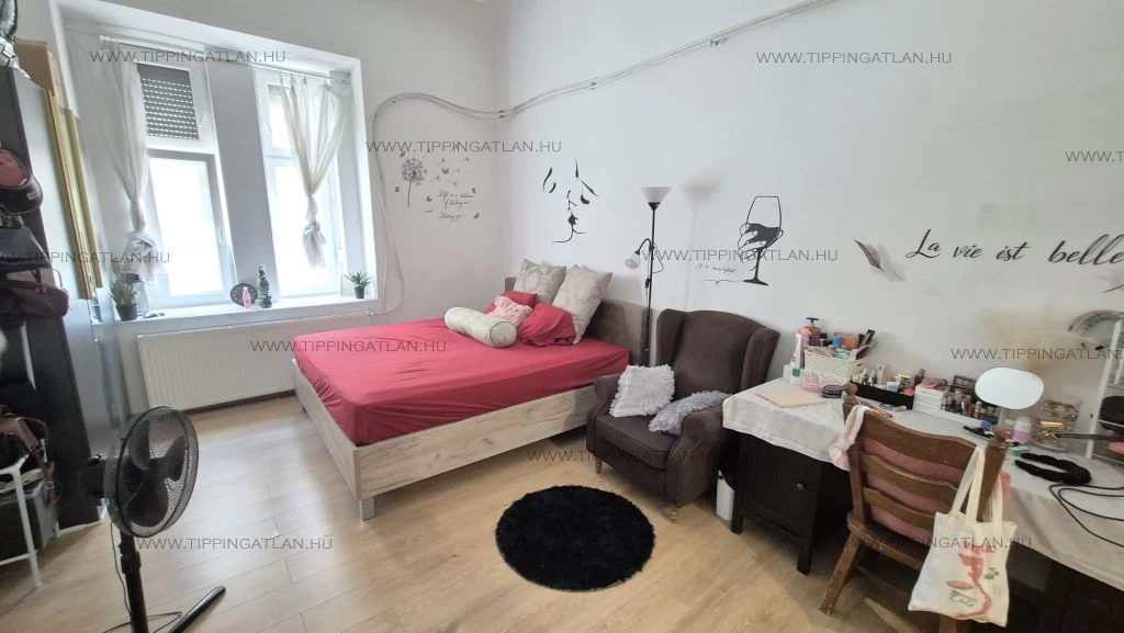 For sale brick flat, Budapest VIII. kerület, Józsefváros, Csobánc utca