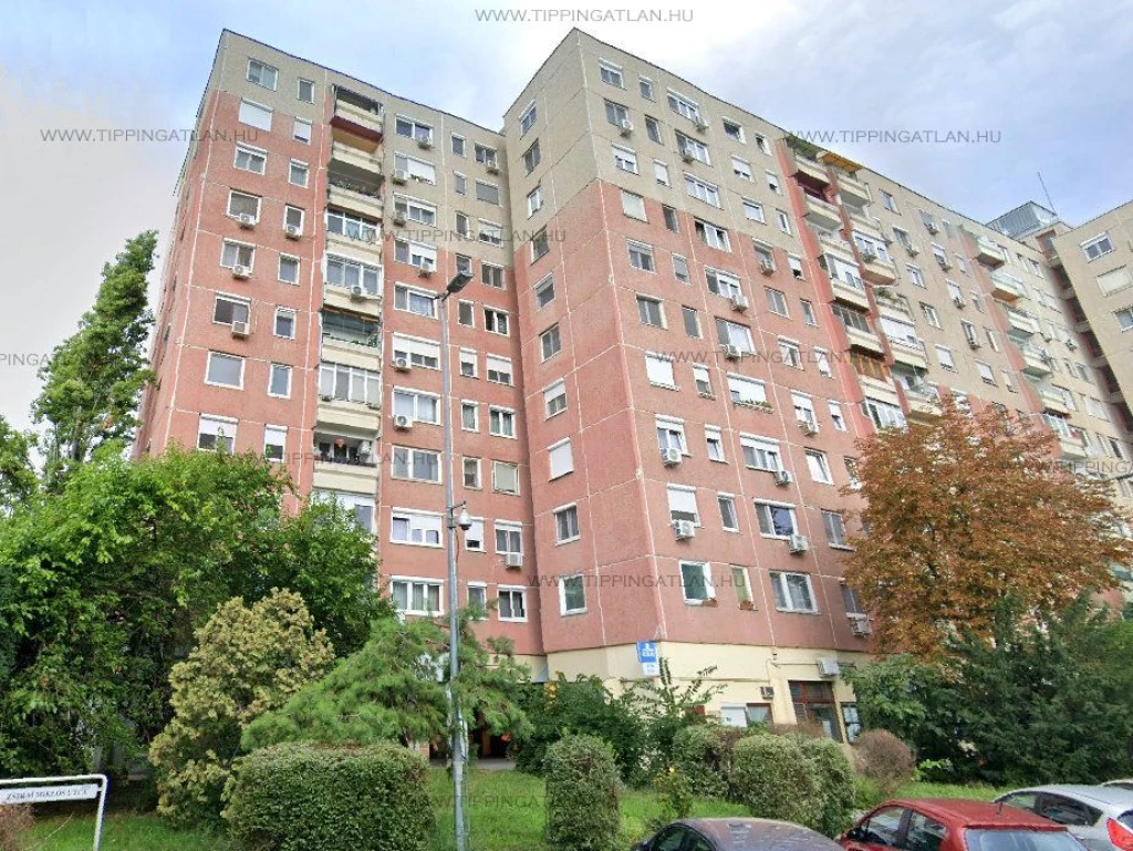 FIATAL CSALÁDOSOK, BEFEKTETŐK FIGYELEM! PRAKTIKUS ELRENDEZÉSŰ, HÁROM SZOBÁS OTTHON BÉKÁSMEGYEREN!