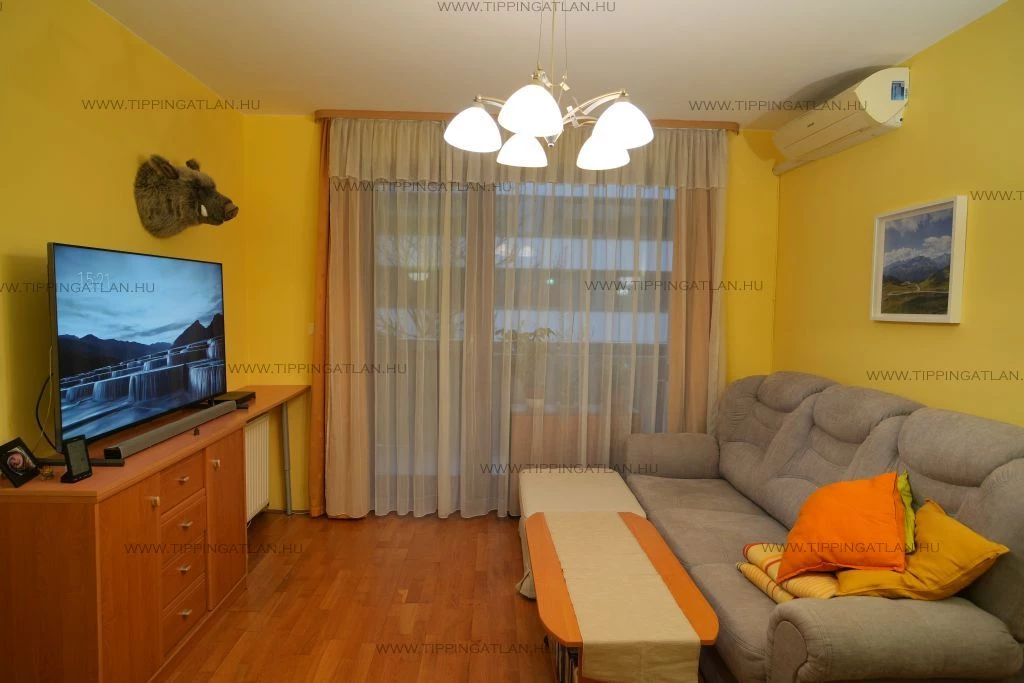 MADARÁSZ HÁZBAN 1,5 SZOBÁS JÓ ÁLLAPOTÚ ERKÉLYES OTTHON!