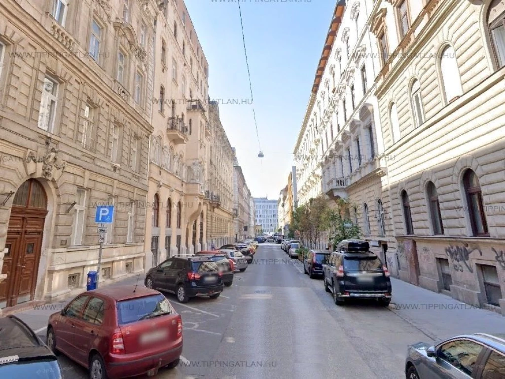 c3-1-name c2-19-name, Budapest VI. kerület, Terézváros Nagykörúton kívül, Eötvös utca