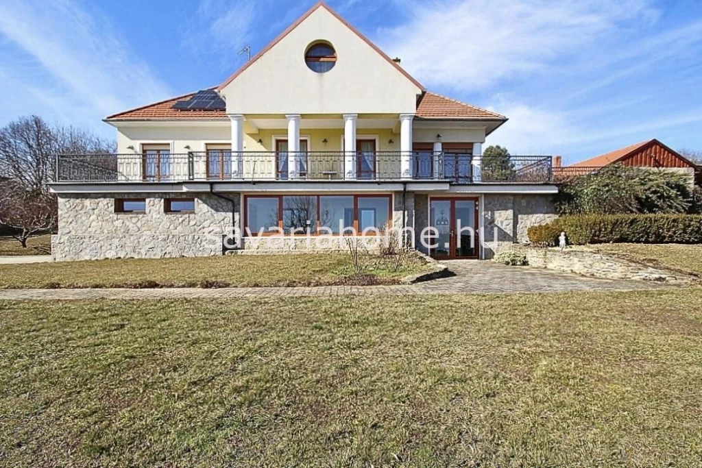 For sale house, Bozsok