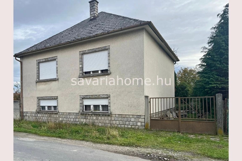 c3-1-name c2-1-name, Szombathely, Gyöngyösszőlős