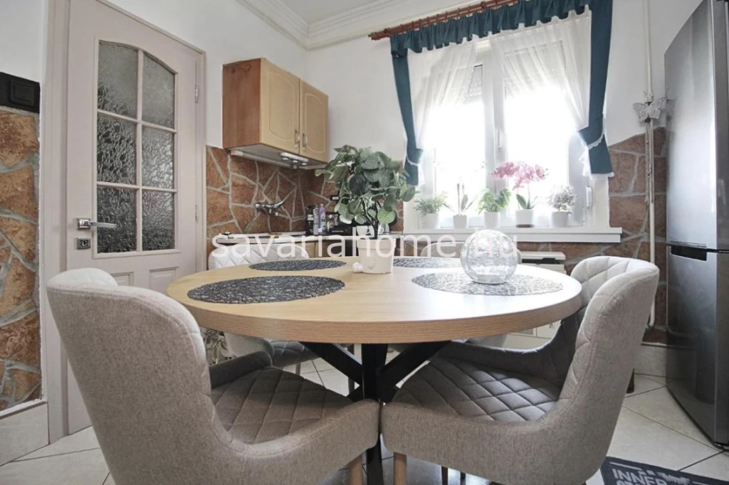 Szombathelyen Rumi úton 70m2-es felújított lakás eladó!