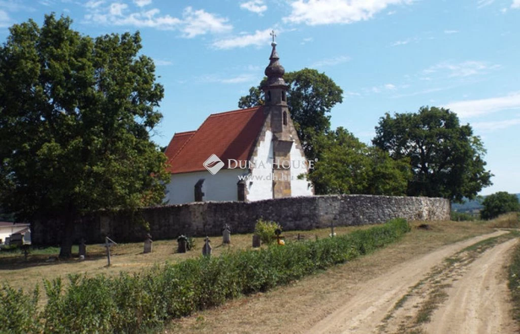 For sale periphery plot, Nógrádsáp, Fő út