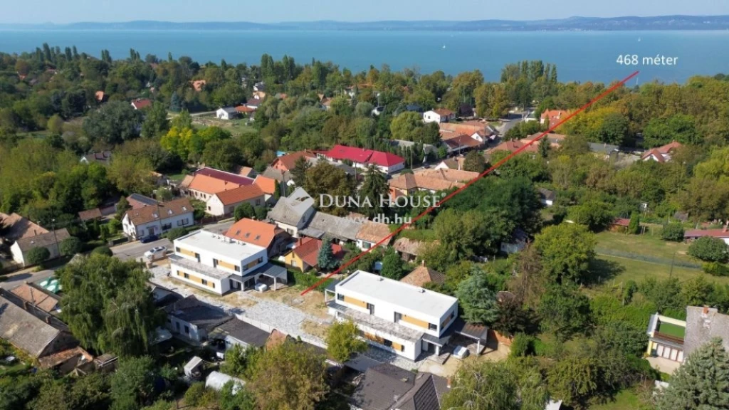 For sale semi-detached house, Balatonszárszó