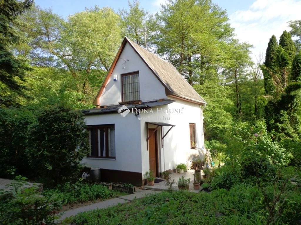 For sale house with a garden, Verőce, Magyarkút