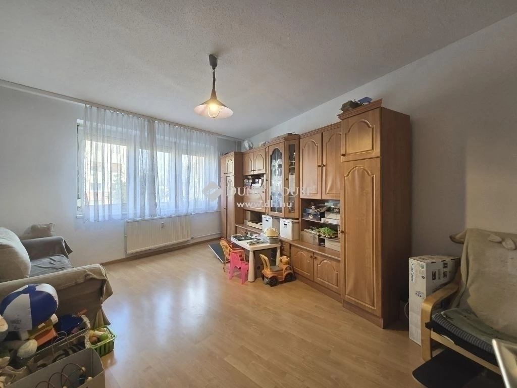 Eladó lakás, Budapest 14. ker.