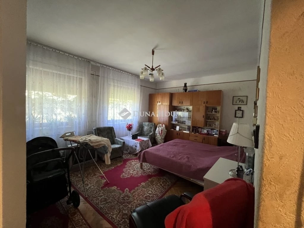 For sale semi-detached house, Budapest III. kerület, Békásmegyer-Ófalu