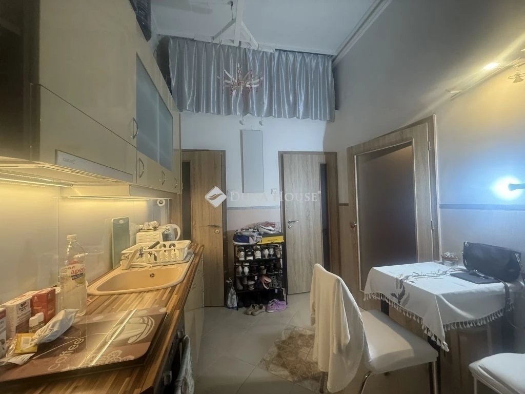 For sale brick flat, Budapest VII. kerület, Dohány utca