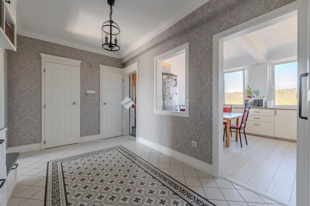 For sale panel flat, Budapest III. kerület