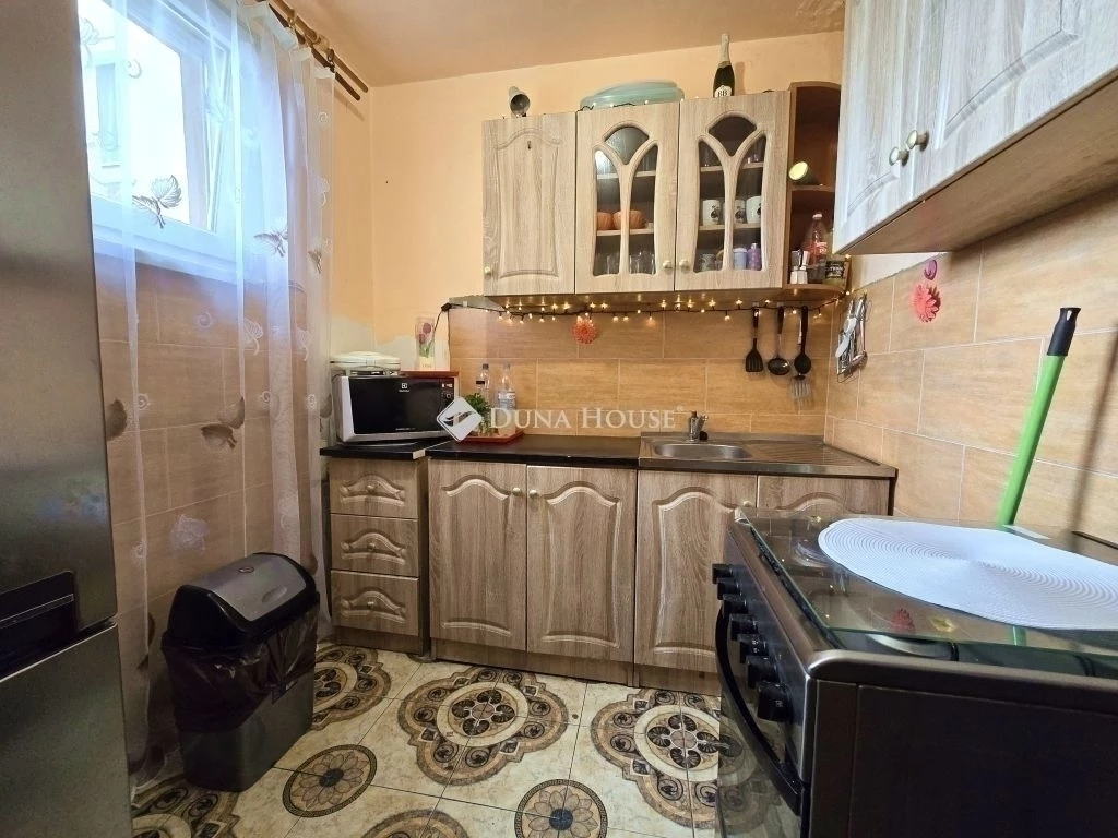 For sale panel flat, Budapest XVIII. kerület, Halomi úti ltp