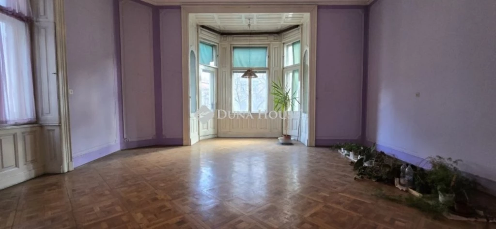 For sale brick flat, Budapest VIII. kerület, Palotanegyed