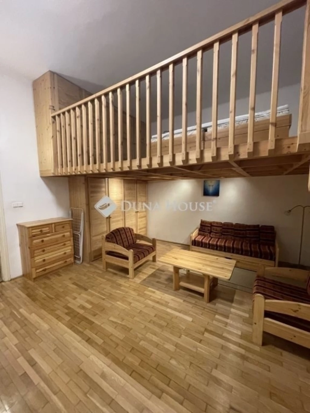 For sale brick flat, Budapest VI. kerület, Nagykörúton belüli terület