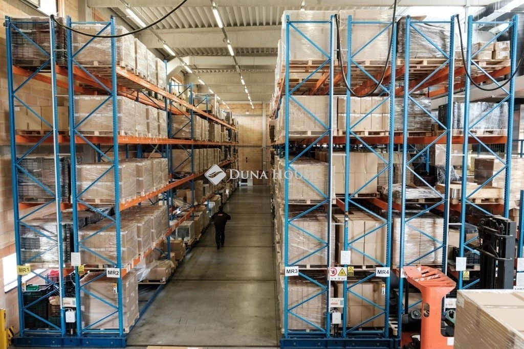 c3-1-name c2-66-name, Komló, Mecsekfalui út