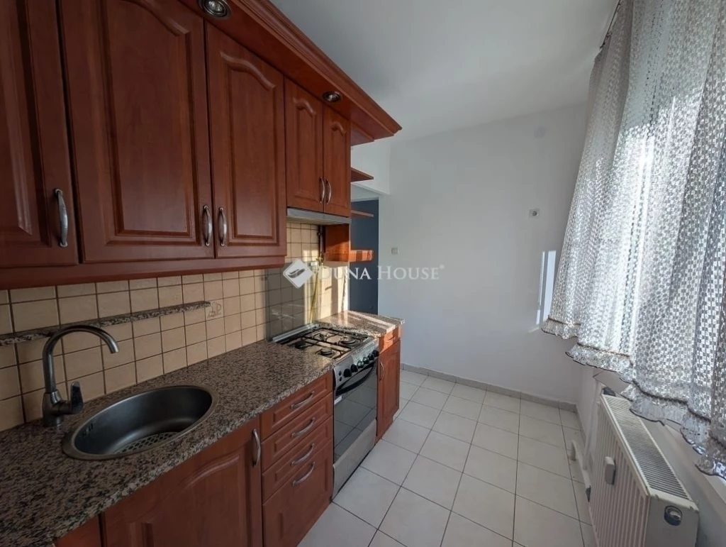 For sale panel flat, Budapest III. kerület, Békásmegyer