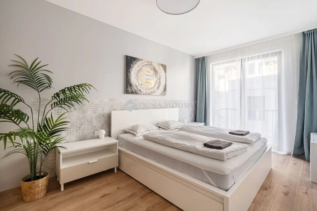 For rent brick flat, Budapest VI. kerület