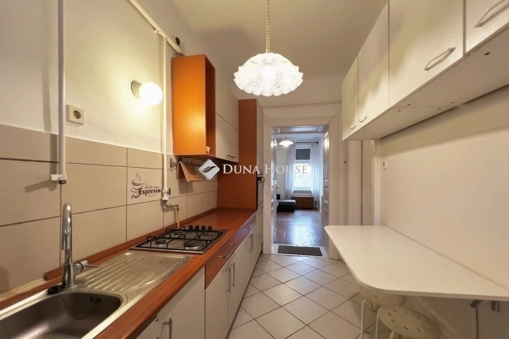 For sale brick flat, Budapest XIII. kerület, Lőportárdűlő